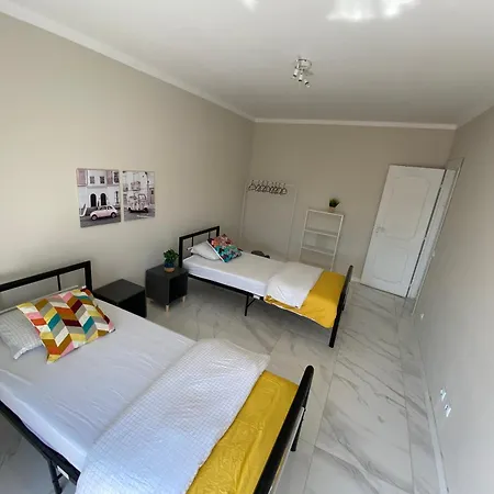 Elegance To Close From Lisbon! Montijo